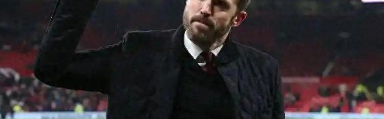 PG电子模拟器-铁血归位，红魔涅槃：卡里克用两场史诗级胜利唤醒曼联DNA