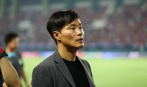 津媒：南基一目前帅位压力极大，其换人调整要为失利负责